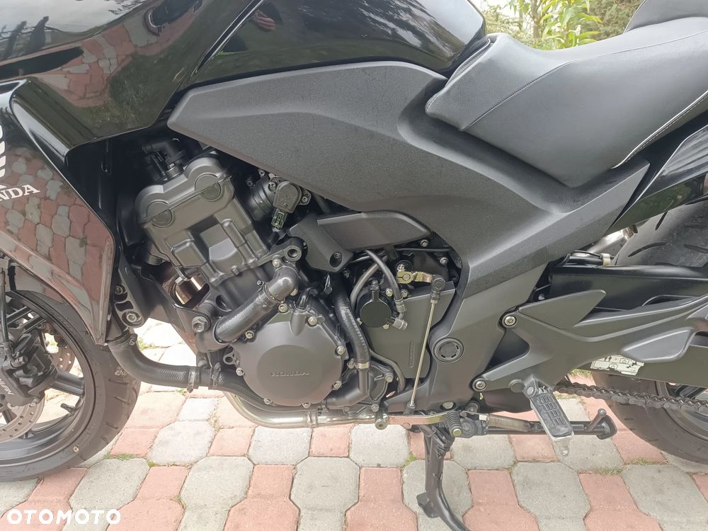 Honda CBF - 22