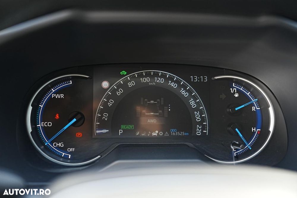 Toyota RAV4 2.5 4x4 Black Edition - 17