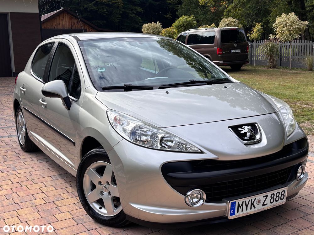 Peugeot 207 75 Urban Move - 10
