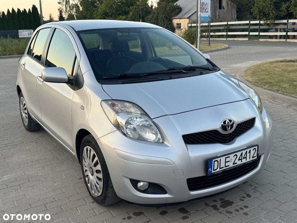 Toyota Yaris 1.33 Sol - 11