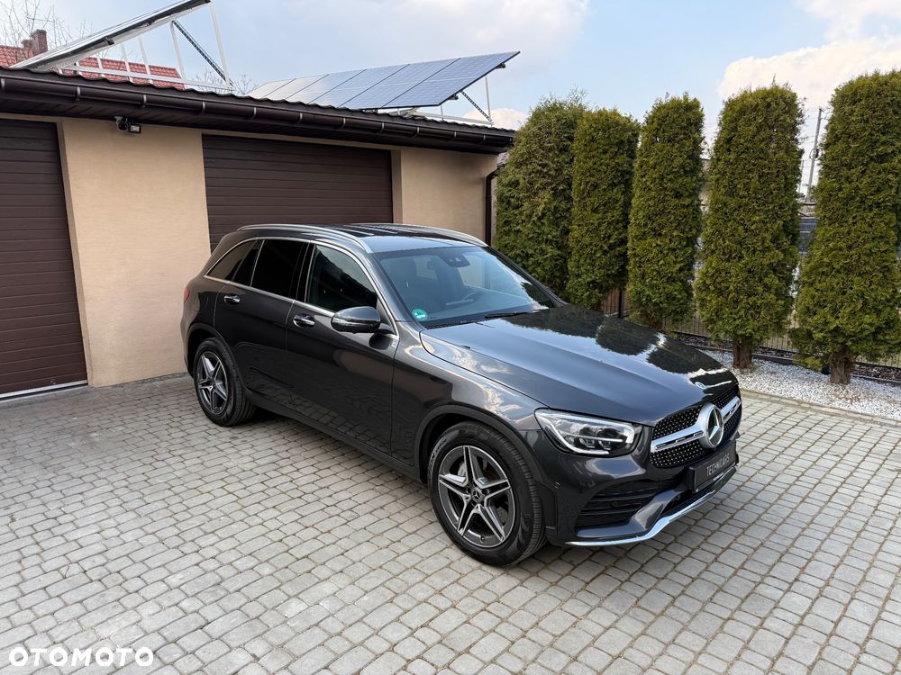 Mercedes-Benz GLC 220 d 4Matic 9G-TRONIC AMG Line - 19