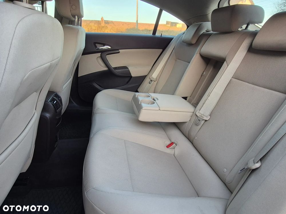 Opel Insignia 1.4 T Elegance S&S - 10