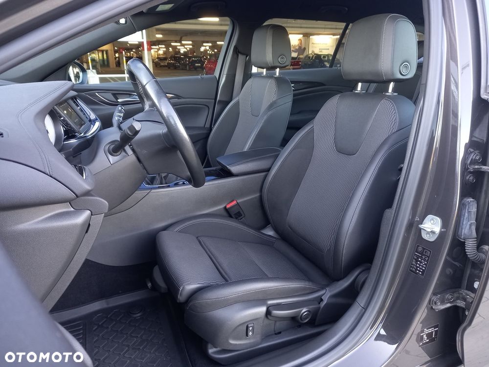 Opel Insignia 2.0 CDTI Elegance S&S - 7
