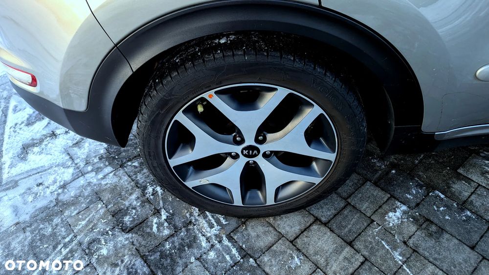 Kia Sportage 1.6 T-GDI GT Line 2WD - 24