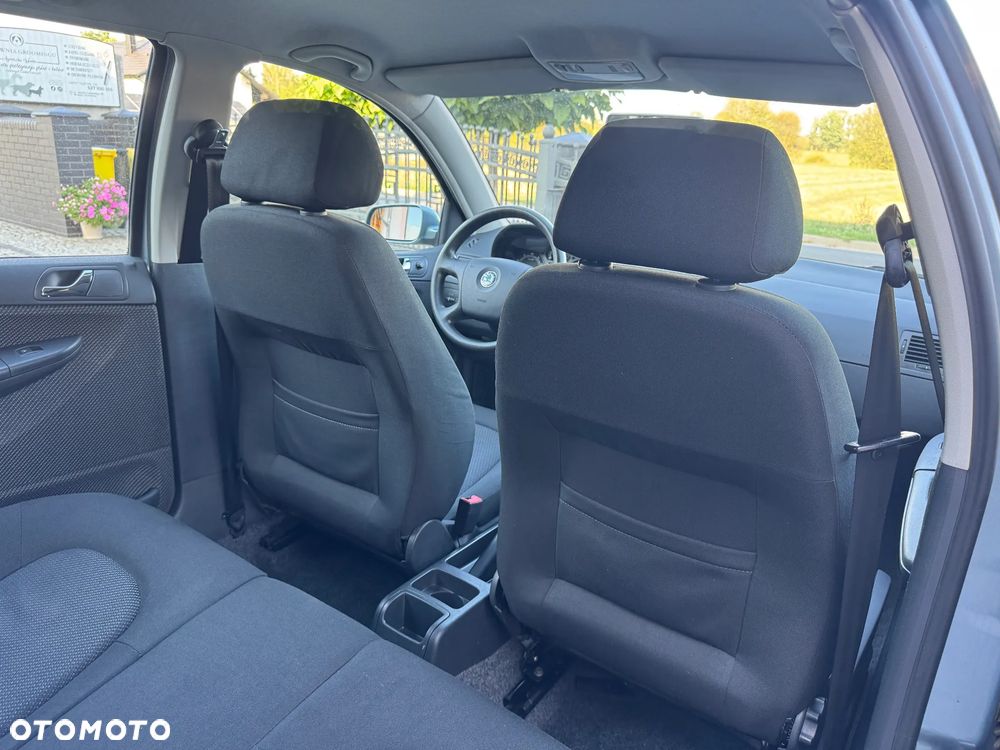 Skoda Fabia 2.0 Ambiente - 31