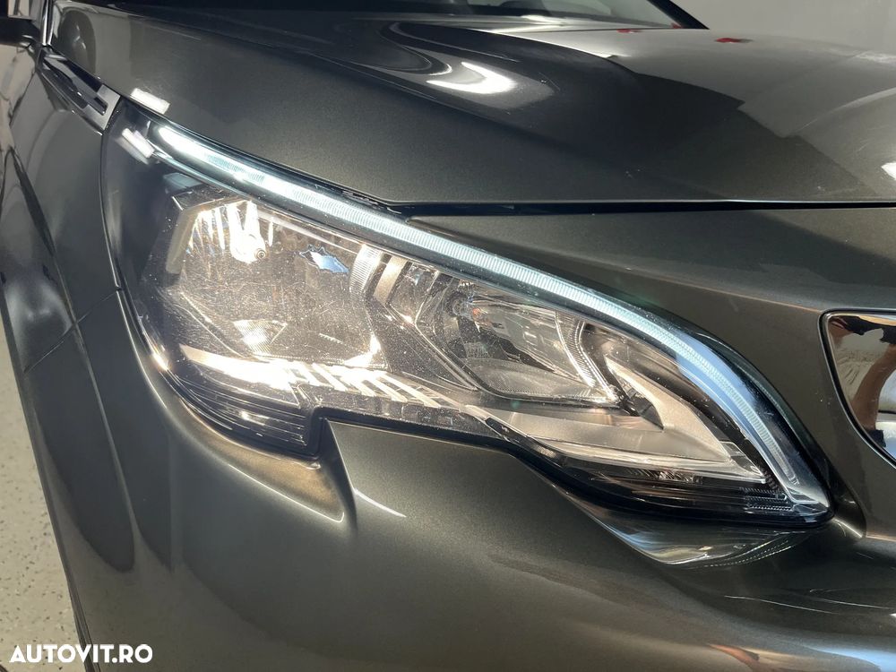Peugeot 5008 BlueHDI 130 Allure - 25