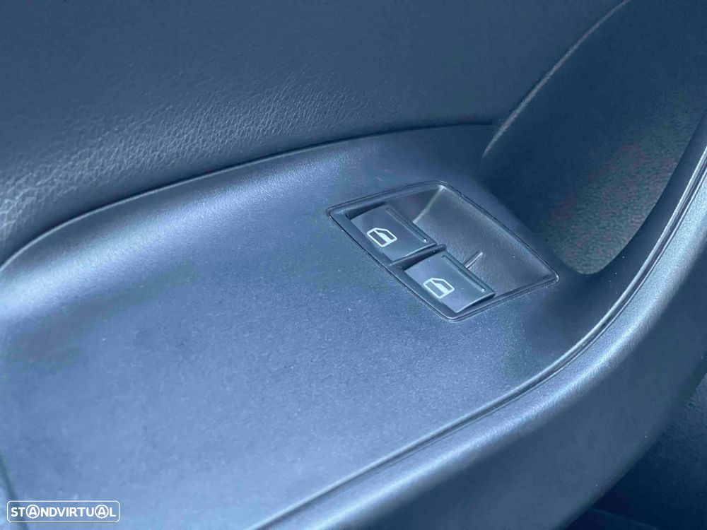 SEAT Ibiza SC 1.4 TDi FR - 32