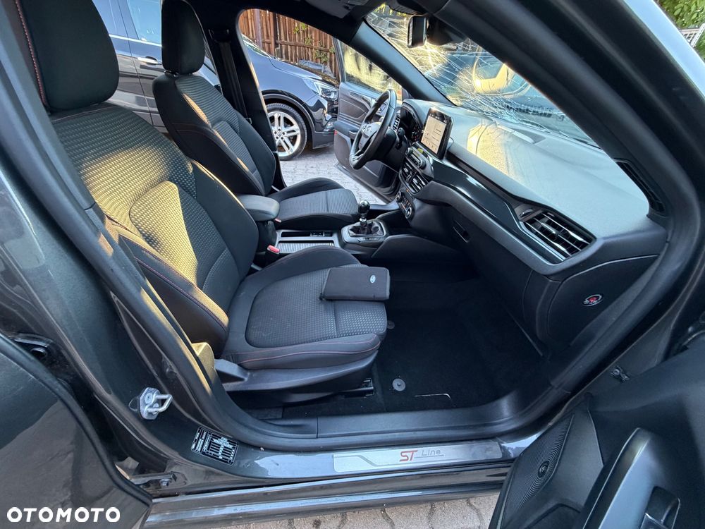 Ford Focus - 6
