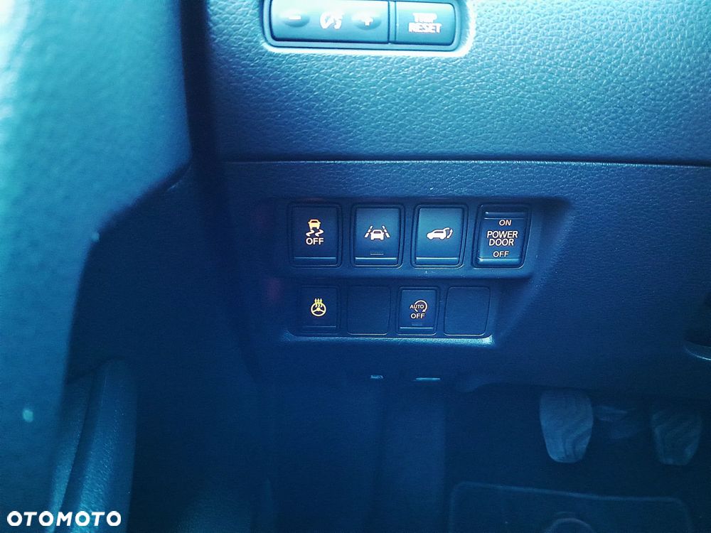 Nissan X-Trail 1.6 DIG-T N-Connecta - 25