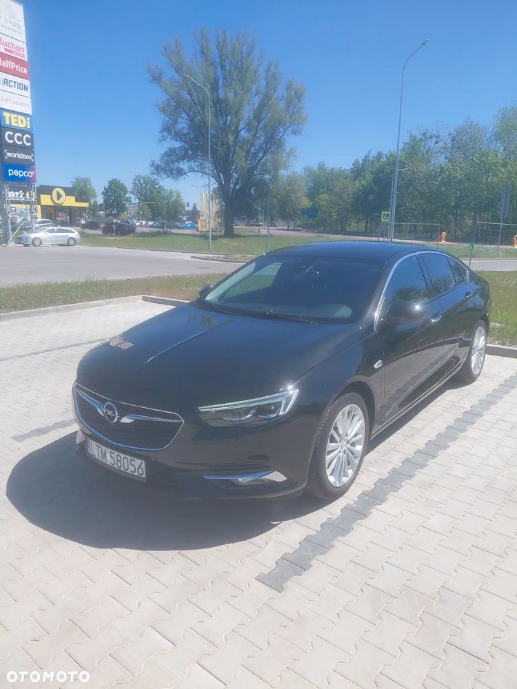 Opel Insignia - 1