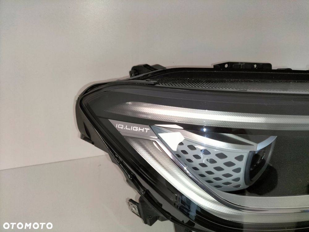 lampa przednia przód reflektor prawa vw id4 20- iq light - 4