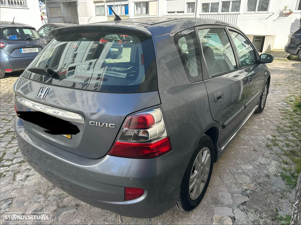 Honda Civic 1.4 LS - 4