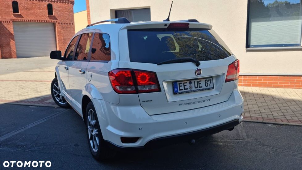 Fiat Freemont 2.0 Multijet Black Code AWD - 10