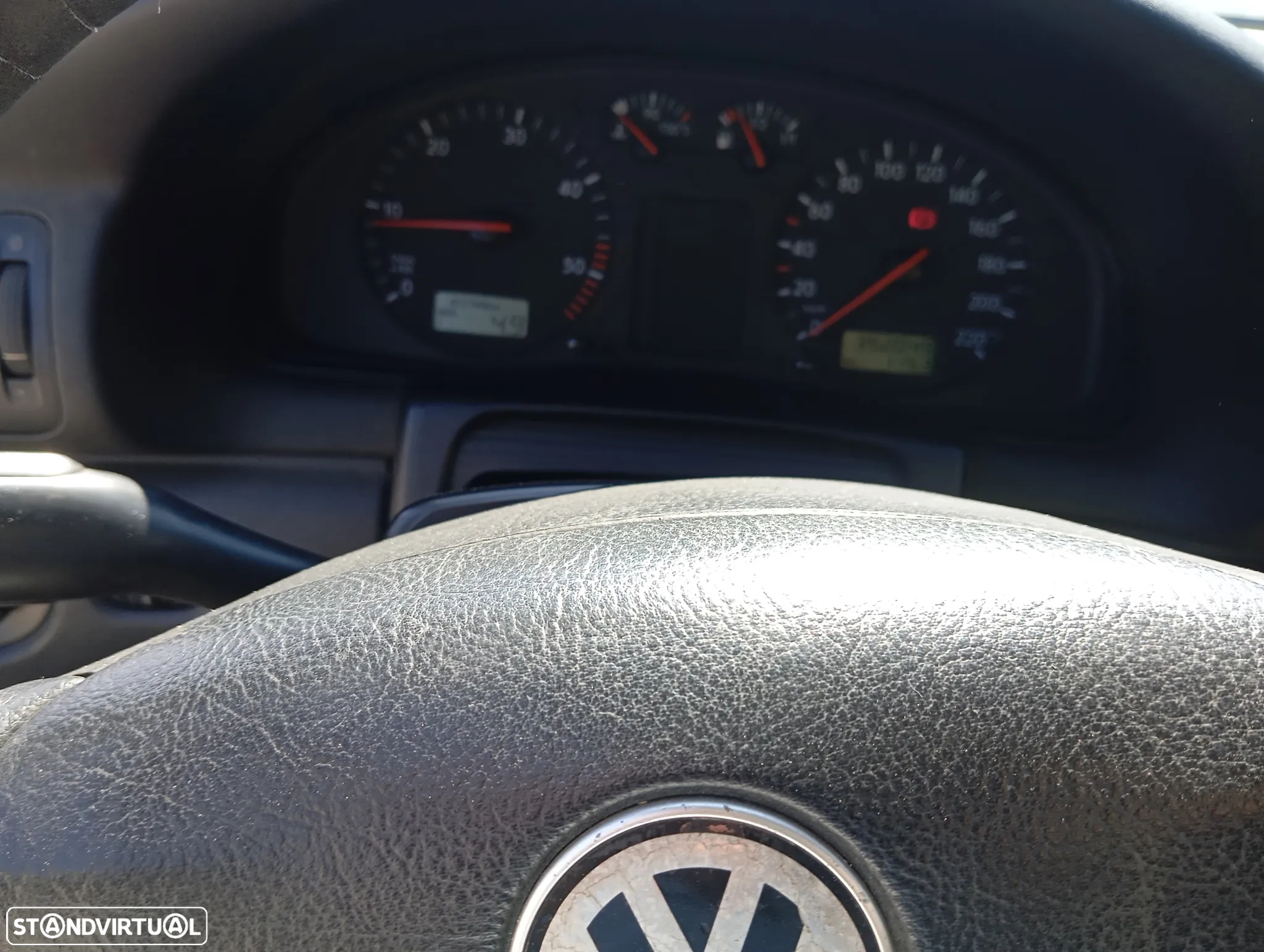 VW Passat Variant 1.9 TDi Confortline - 11