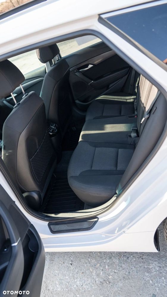 Hyundai i40 Kombi 1.7 CRDi Style - 35