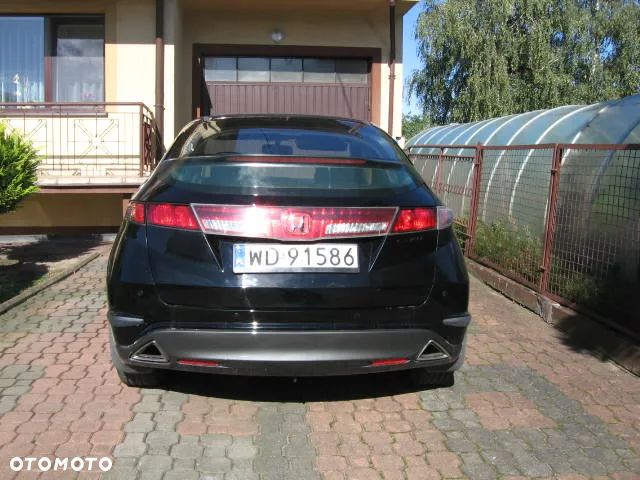 Honda Civic 1.8 Comfort - 9