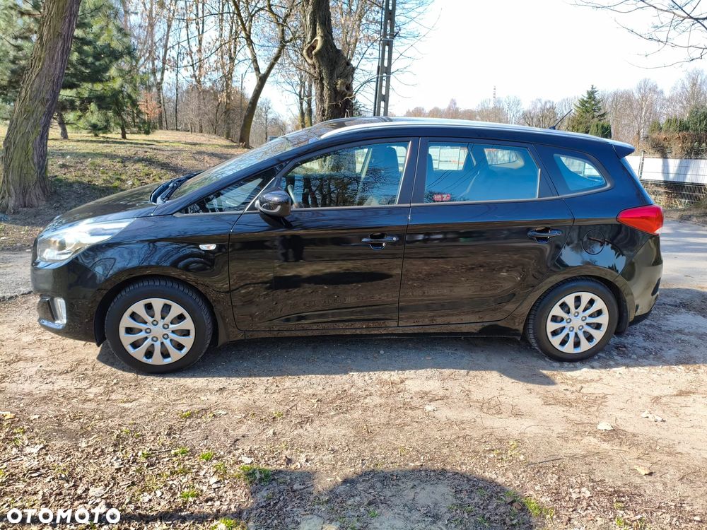 Kia Carens 1.6 GDI L - 10