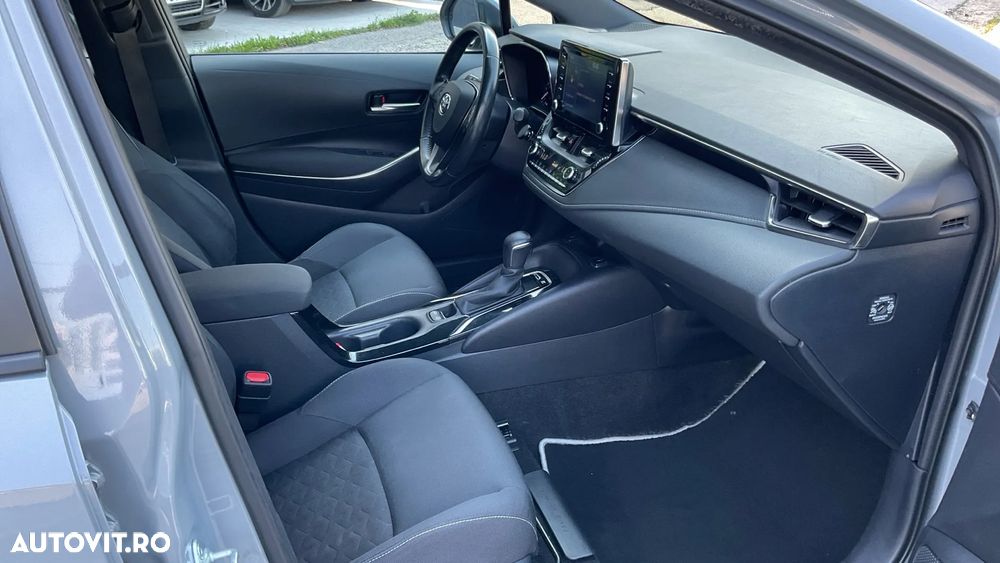 Toyota Corolla 1.8 HSD Business - 7
