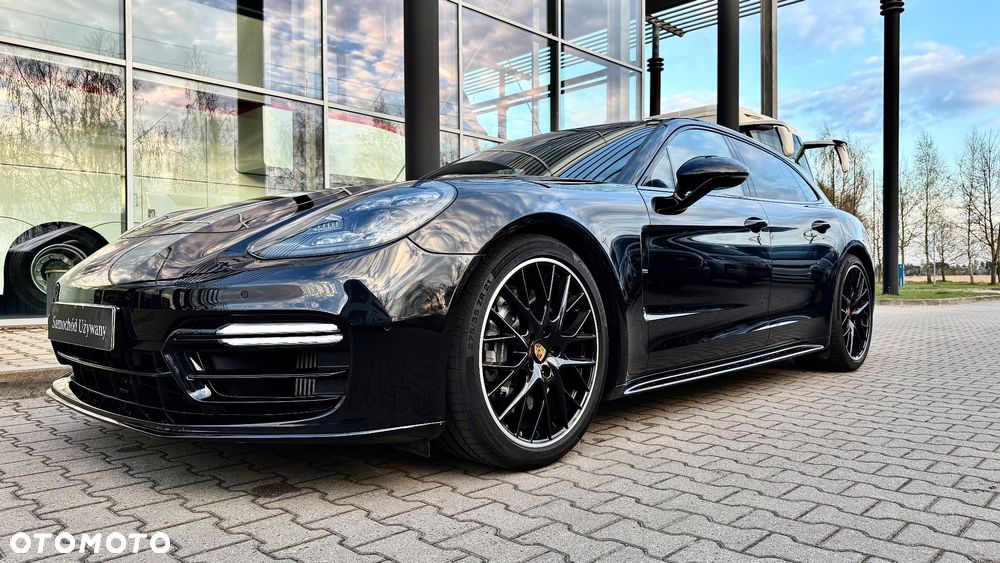 Porsche Panamera 4 GPF - 37