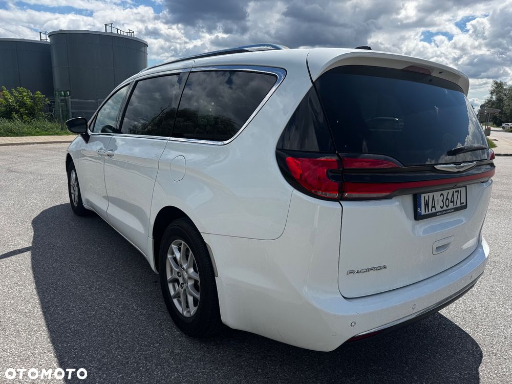 Chrysler Pacifica - 7