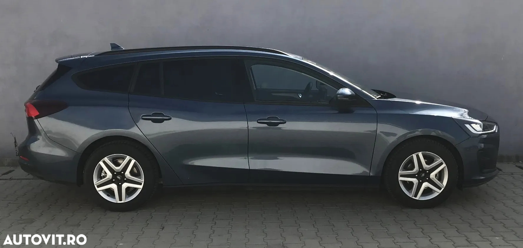 Ford Focus 1.0 EcoBoost Active Business - 9