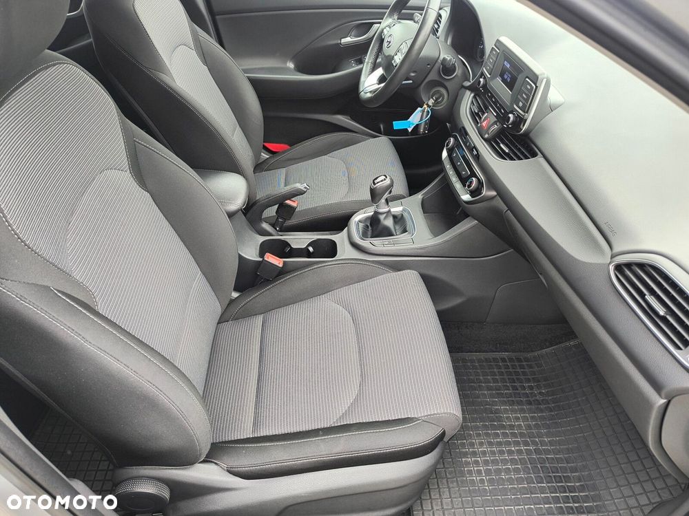 Hyundai i30 - 17