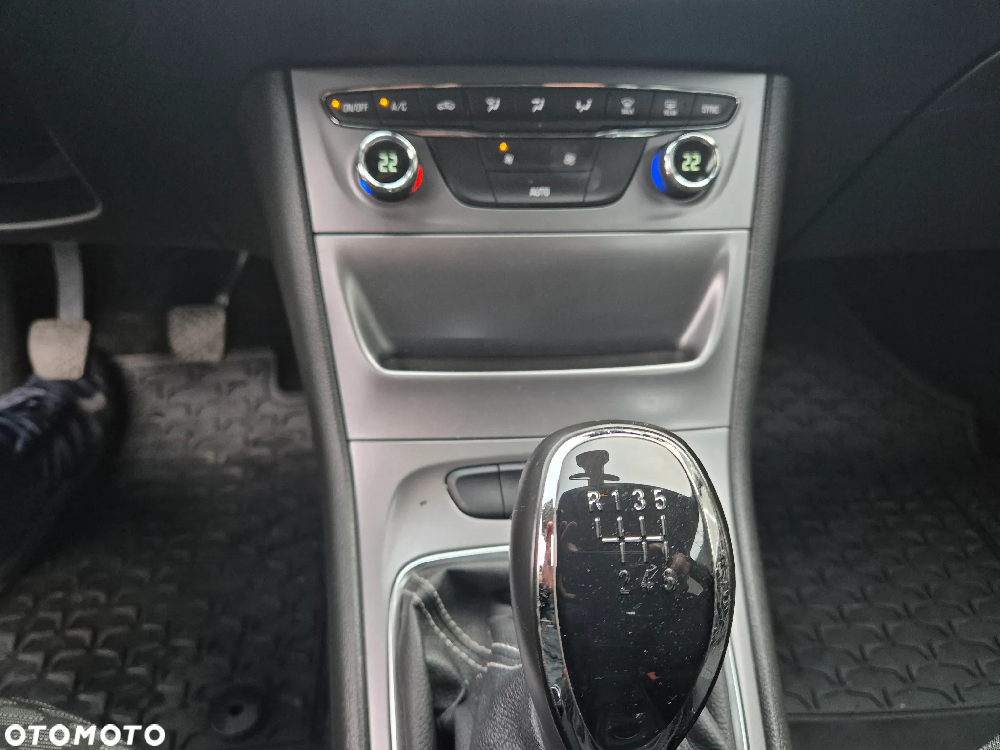 Opel Astra V 1.4 T Dynamic - 20