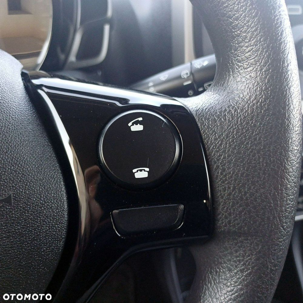 Peugeot 108 - 23