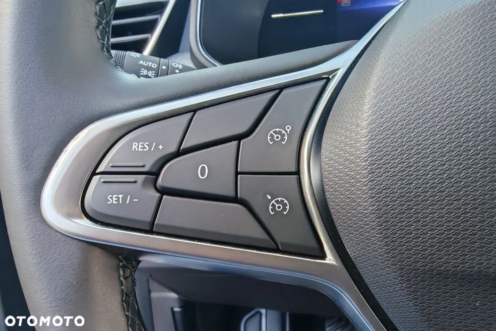 Renault Clio 1.0 TCe Evolution - 27