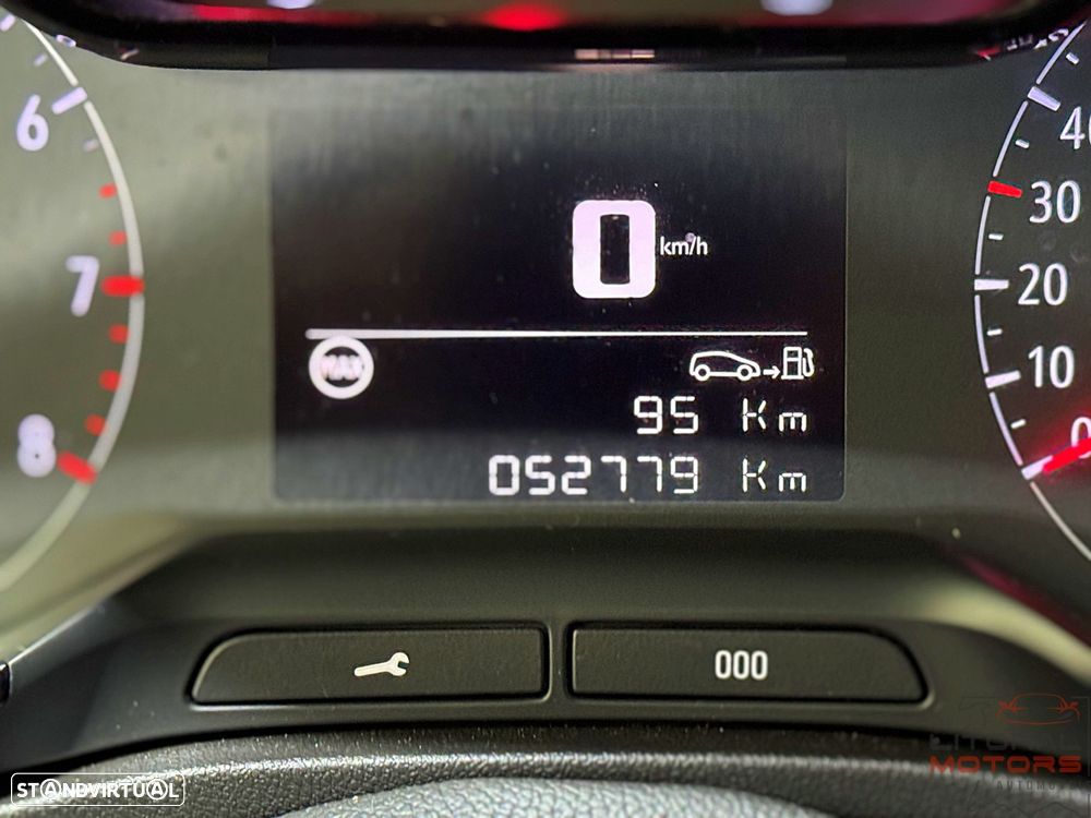 Opel Crossland 1.2 Business Elegance - 25