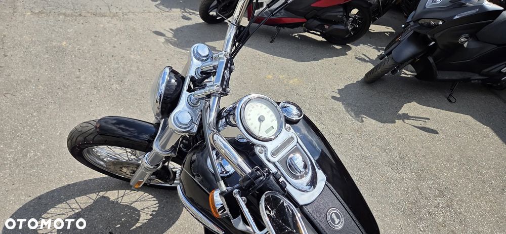Harley-Davidson Dyna Super Glide - 39