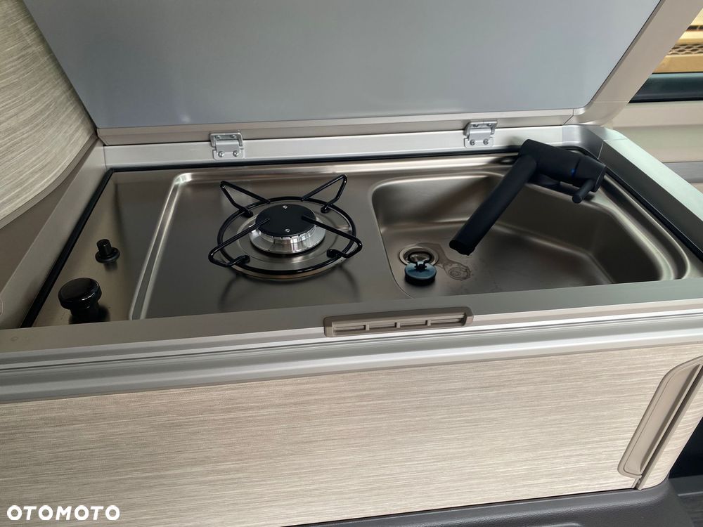 Volkswagen California - 12