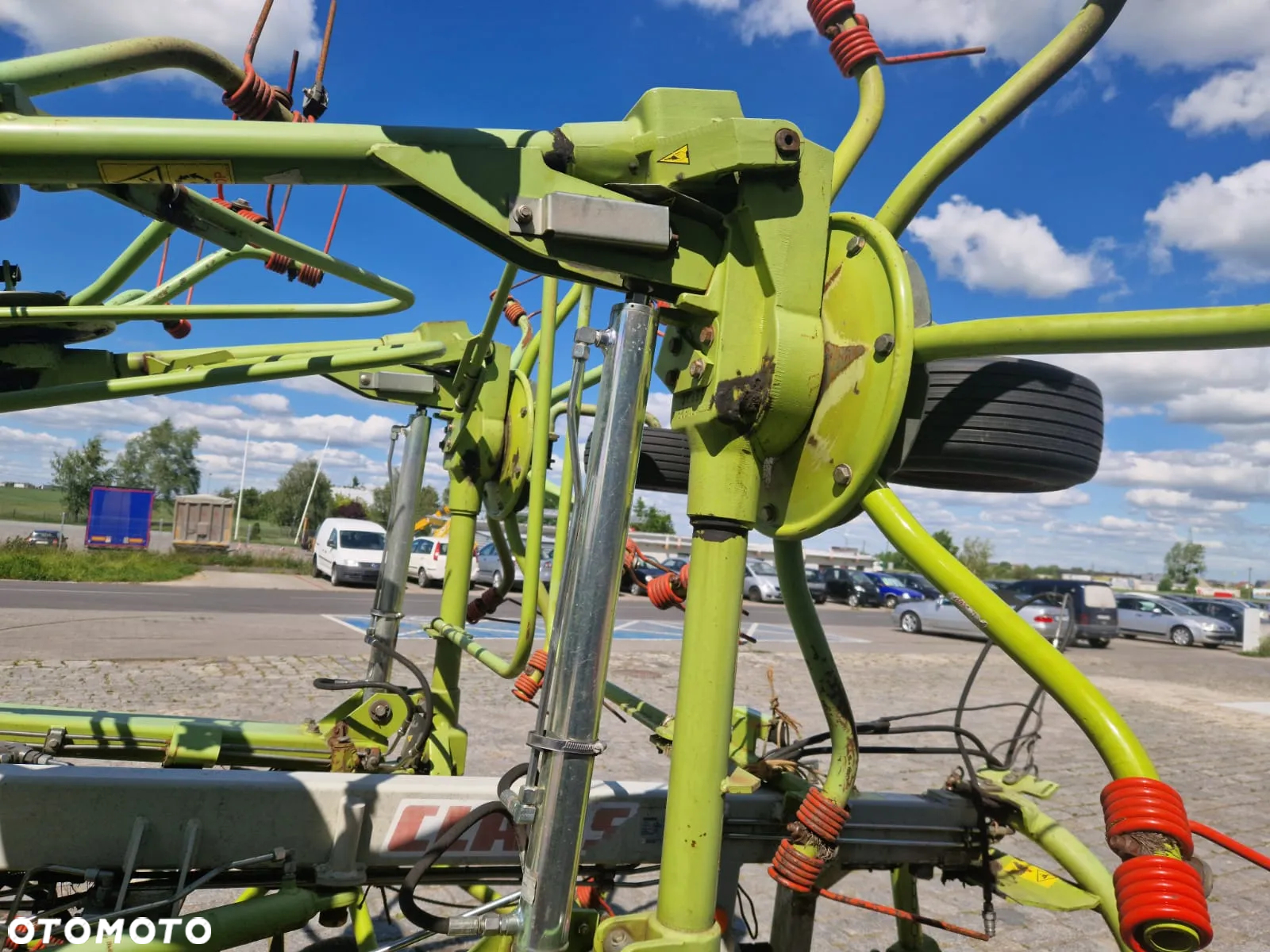 Claas Volto 1050T Przetrząsarka - 12