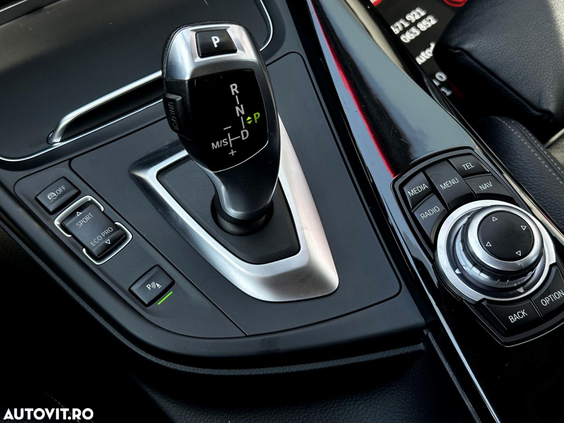 BMW Seria 3 318d Touring Aut. Sport Line - 21