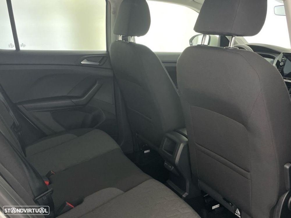 VW T-Cross - 23