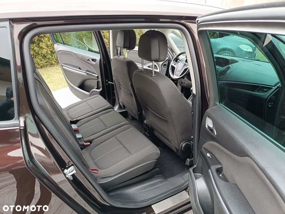 Opel Zafira - 19