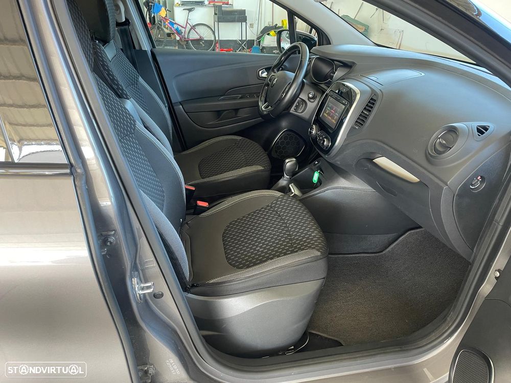 Renault Captur 1.2 TCe Exclusive XMOD EDC - 20