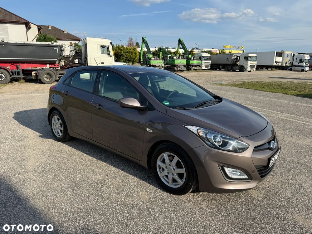 Hyundai i30 1.6 Style - 10