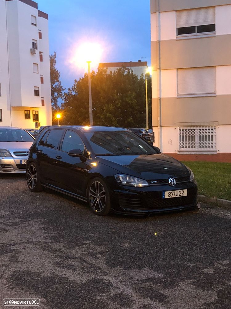 VW Golf 2.0 TDi GTD - 12