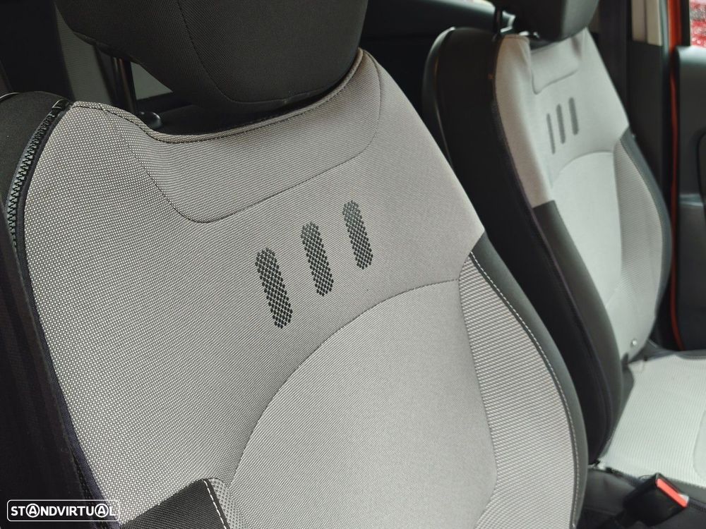 Renault Captur dCi 90 EDC Dynamique - 18