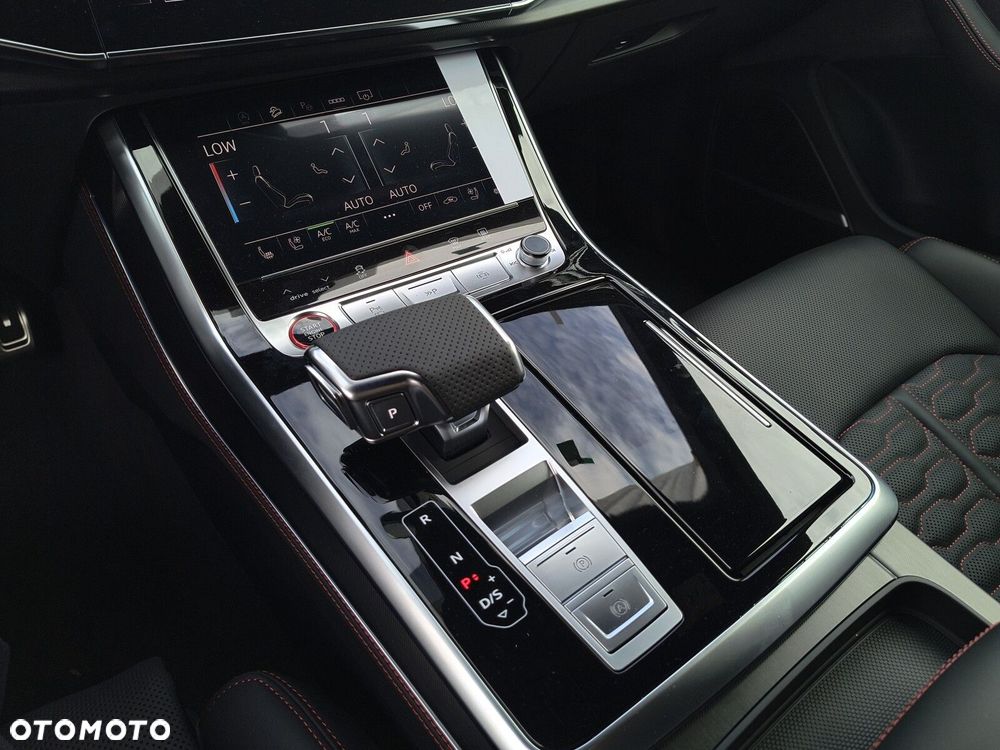 Audi RS Q8 TFSI Quattro Tiptronic - 27