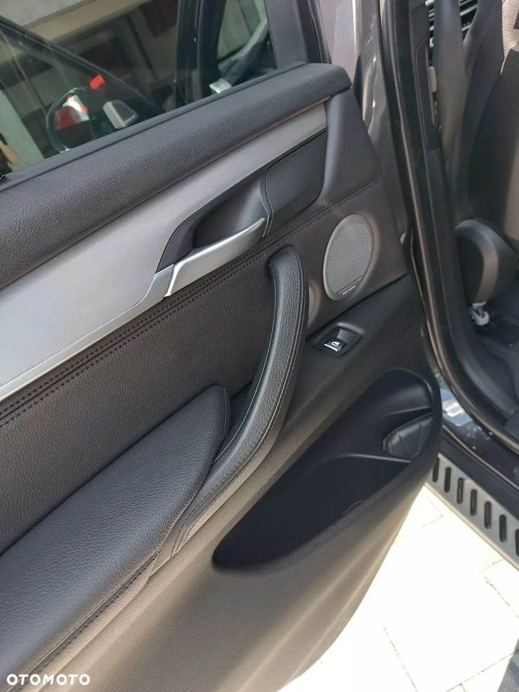 BMW X5 xDrive30d - 12