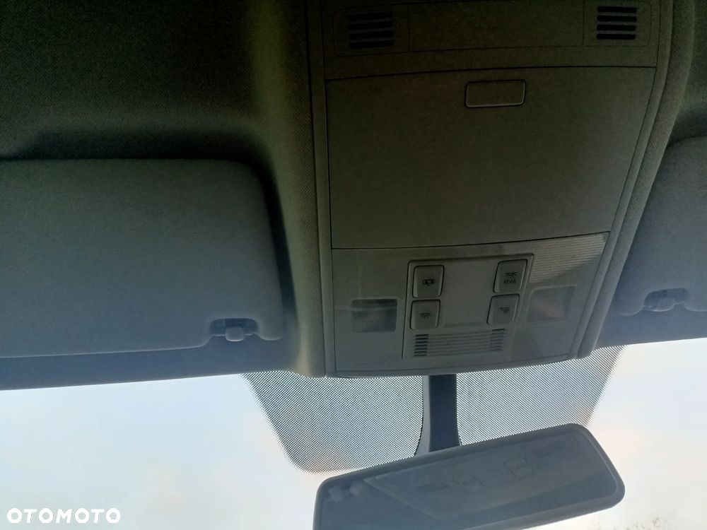 Volkswagen Golf Sportsvan - 11