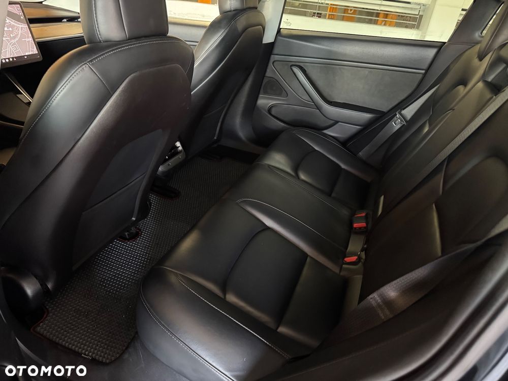 Tesla Model 3 Long Range AWD - 12