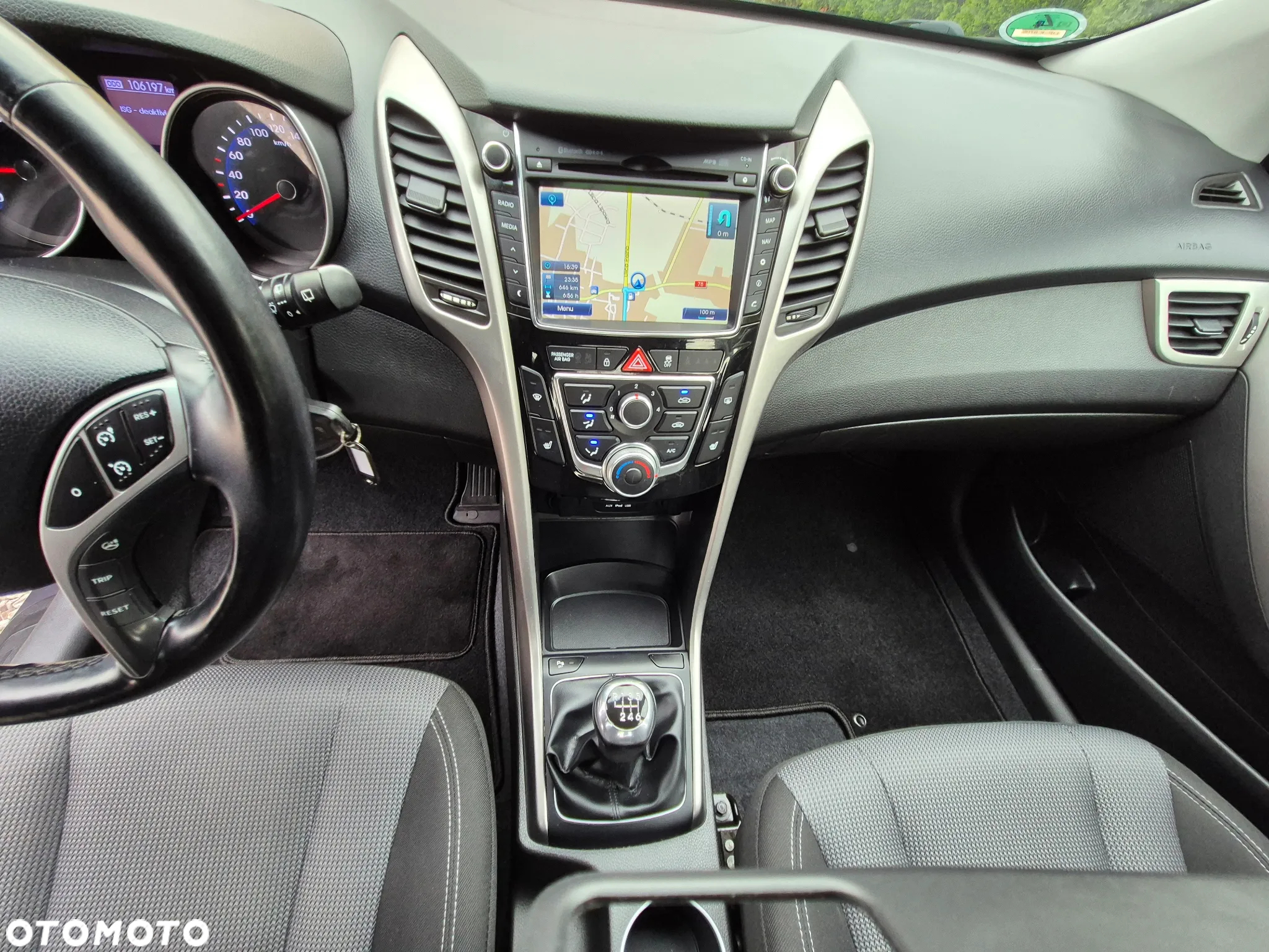 Hyundai i30 blue Kombi 1.4 Classic Navigation - 27