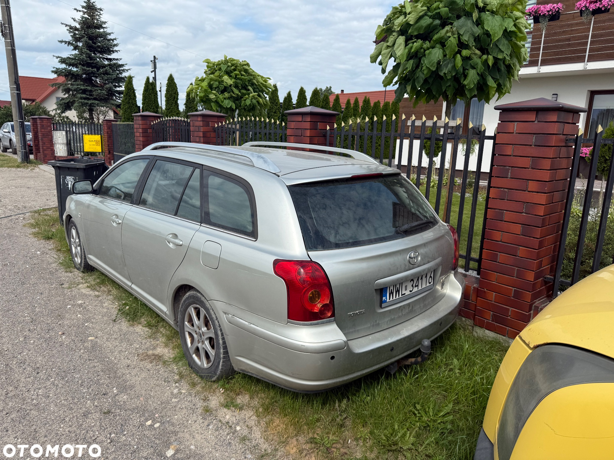Toyota Avensis 1.8 VVT-i Sol - 3