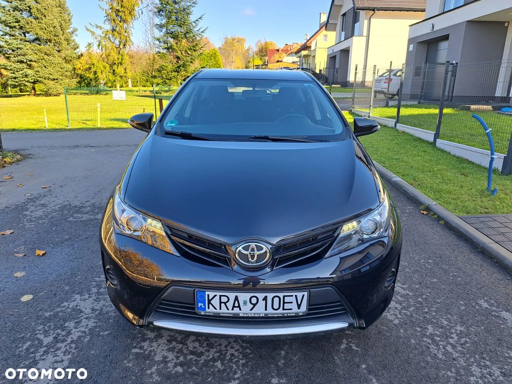 Toyota Auris 1.33 Dual-VVT-i Comfort - 2