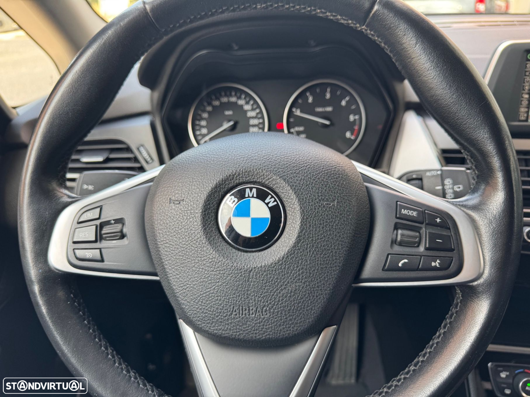BMW 218 Active Tourer d Aut. Advantage - 17