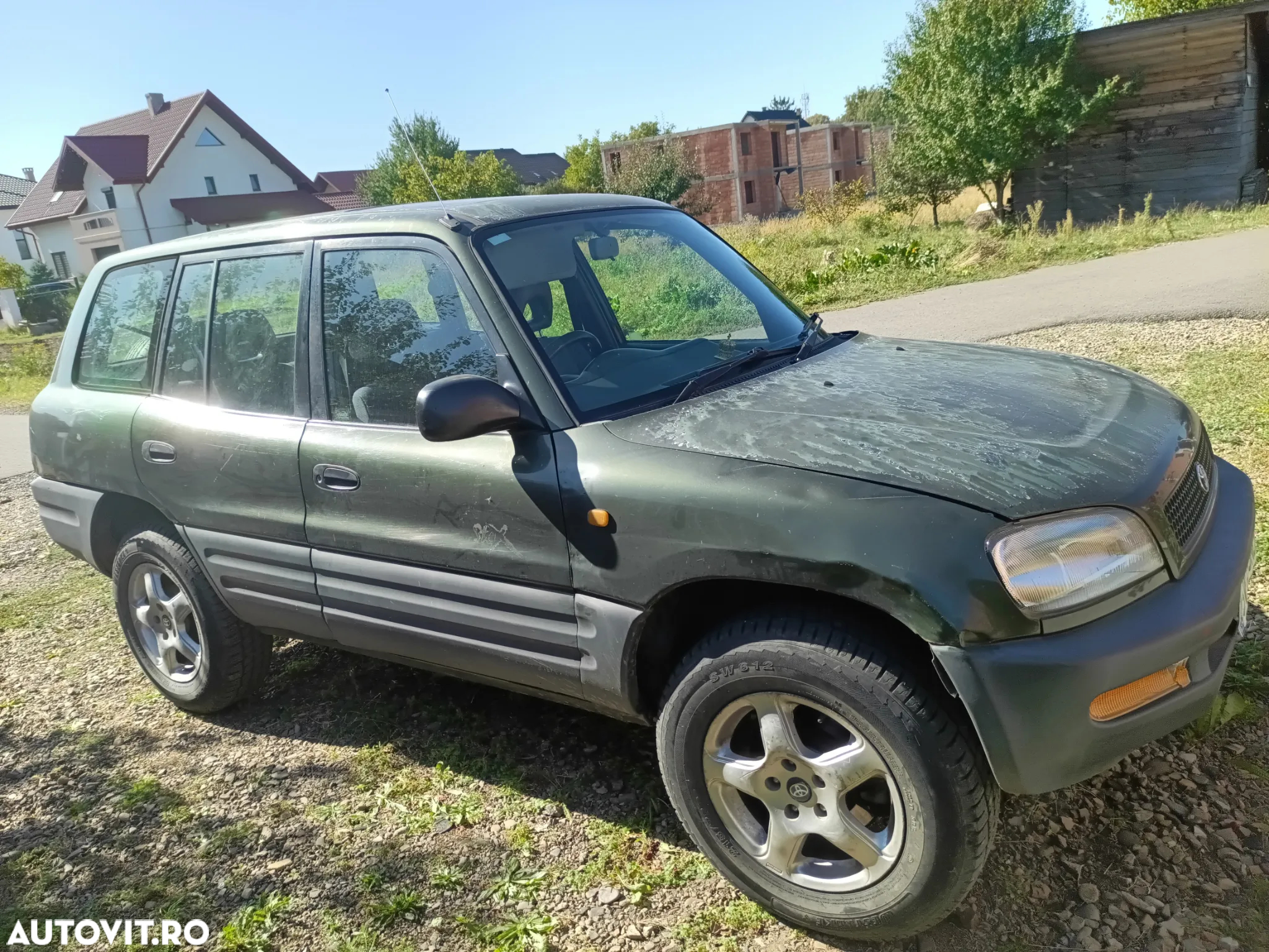 Toyota RAV4 - 2
