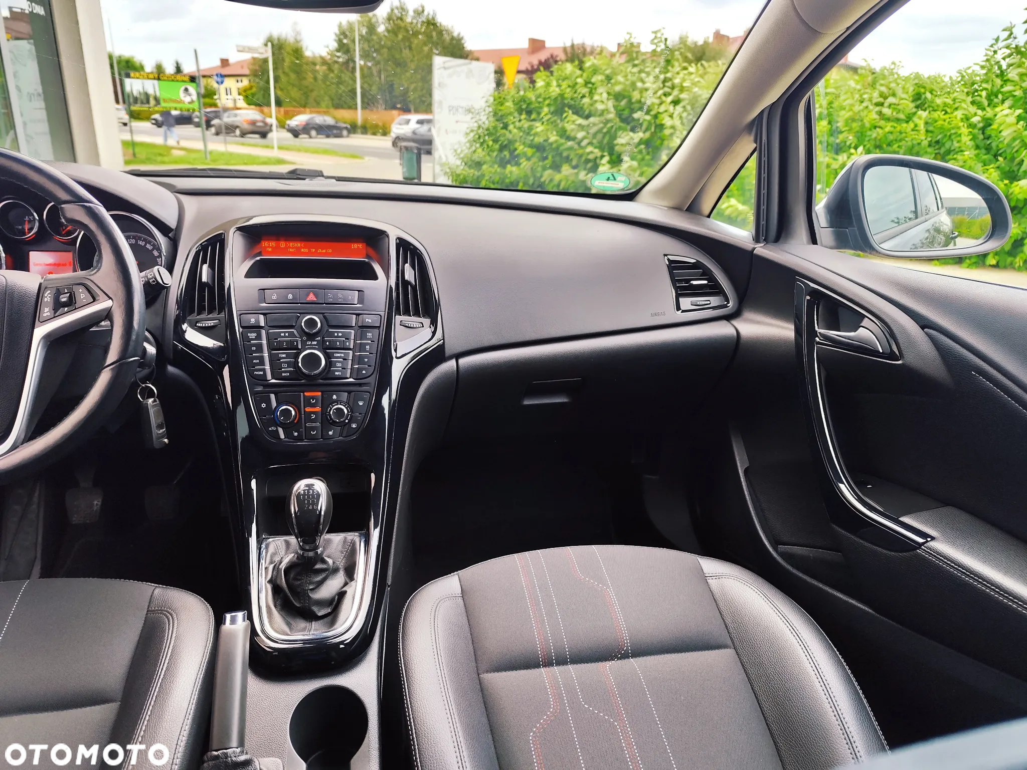 Opel Astra 1.7 CDTI DPF 150 Jahre - 16